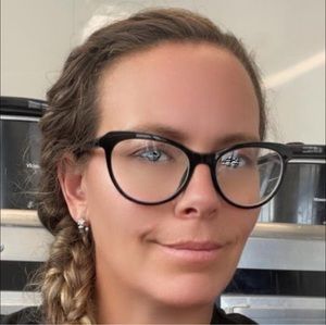 Meet your Posher, Deann